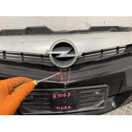Paraurti anteriore usato Opel Tigra TwinTop 2004 2009 nero 93164360  B3067