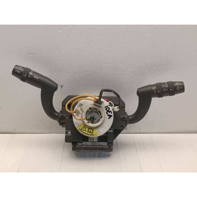 Devioluci Fiat Idea leva fari tergi contatto spiralato 07353619370 A9502 Devioluci Fiat Idea leva fari tergi contatto spiralato 07353619370 A9502