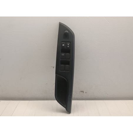 Pulsantiera alzacristalli anteriore sinistra Suzuki Swift 5 serie 2010  A9543