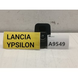 Pulsante alzavetro anteriore destro Lancia Ypsilon 843 735360607  A9549