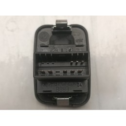 Pulsante alzavetro anteriore destro Lancia Ypsilon 843 735360607  A9549