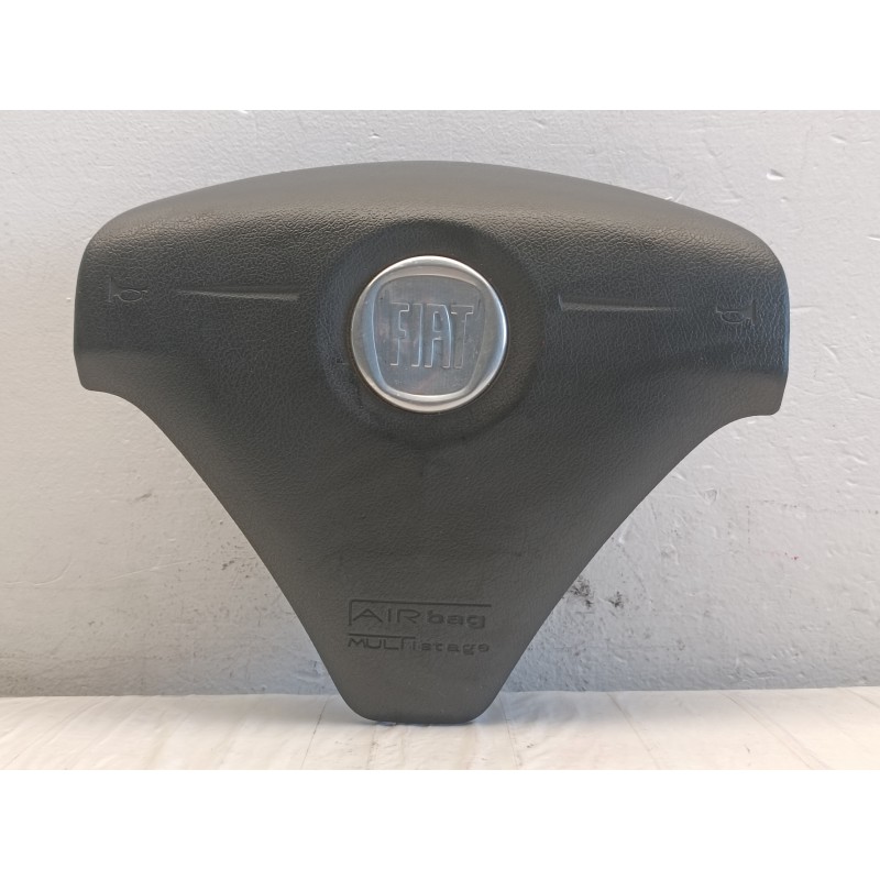 Airbag volante Guida Fiat Croma 2007 2010 logo rosso 7354651020 A9553 Airbag volante Guida Fiat Croma 2007 2010 logo rosso 7354651020 A9553