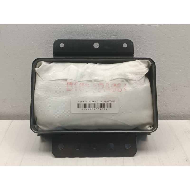 Airbag passeggero Ssangyong Kyron 2005 2014 8621009000 A9562 Airbag passeggero Ssangyong Kyron 2005 2014 8621009000 A9562