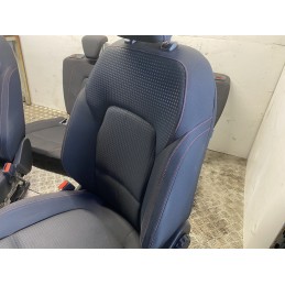 Tappezzeria completa Sedili Ford Focus 4 SW MK4 ST Line tessuto cuciture rosse  B2896