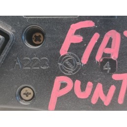 Pulsantiera centrale multifunzione alzavetro City Fiat Punto 188 1999 11  A9602