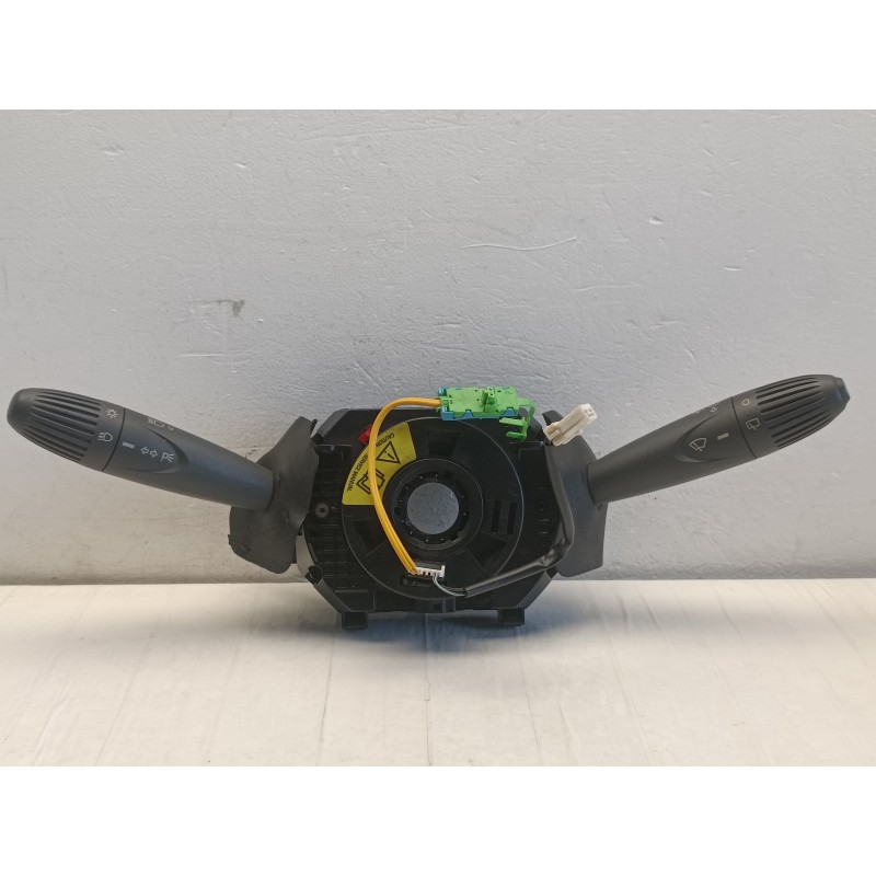 Deviosgancio luci tergi contatto spiralato Fiat Panda 2 169 735444632 A9626 Deviosgancio luci tergi contatto spiralato Fiat Panda 2 169 735444632 A9626
