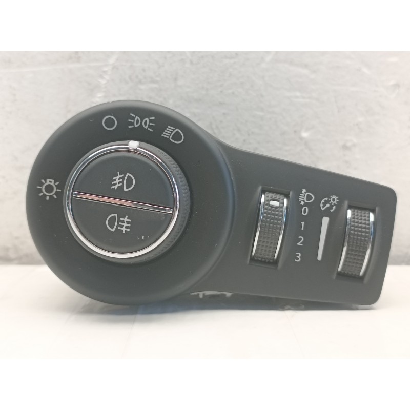 Interruttore comando regola luci fari Jeep Renegade 07356444200 A9631 Interruttore comando regola luci fari Jeep Renegade 07356444200 A9631