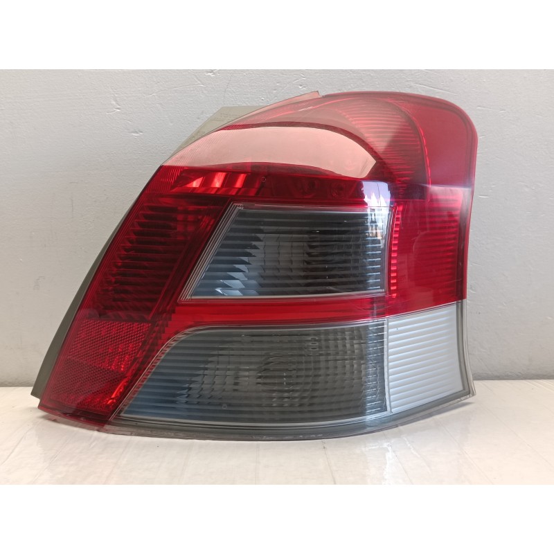 Stop faro fanale posteriore destro Toyota Yaris 2 serie 2009 2011 A9643 Stop faro fanale posteriore destro Toyota Yaris 2 serie 2009 2011 A9643