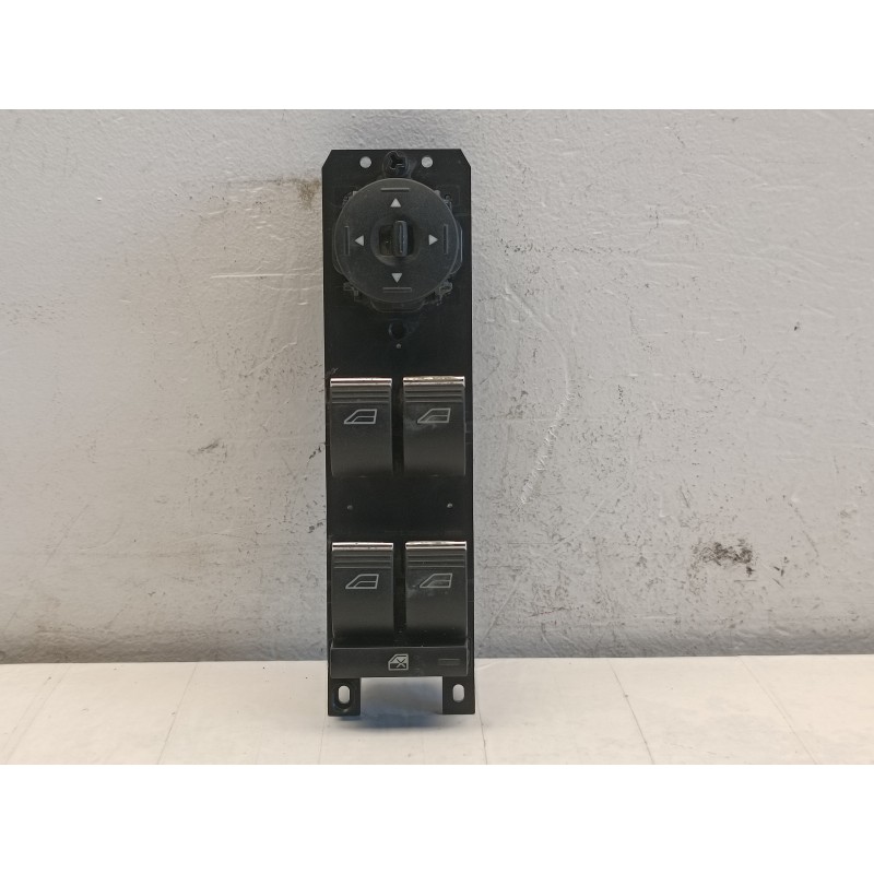 Pulsantiera alzavetro anteriore sinistra Ford B max f1et-14a132-ac A9645 Pulsantiera alzavetro anteriore sinistra Ford B max f1et-14a132-ac A9645