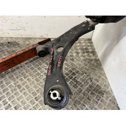 Mozzo fusello anteriore destro completo Ford Focus 4 2018 ST Line usato  B3225
