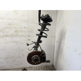 Mozzo fusello anteriore sinistro completo Kia Carens 2008 2.0 diesel usato  B3223
