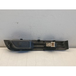 Pulsantiera alzavetro anteriore destra Nissan Micra K12 80960ax100  A9648