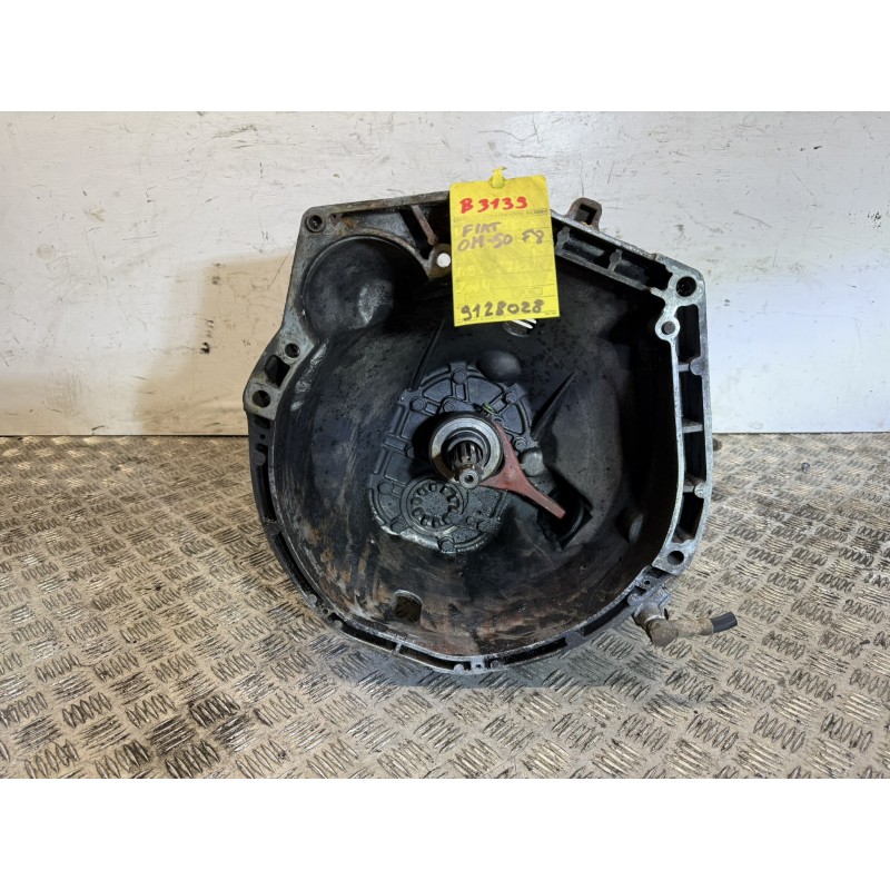 Cambio manuale completo Iveco OM 50 F8 diesel 9128028 usato B3139 Cambio manuale completo Iveco OM 50 F8 diesel 9128028 usato B3139