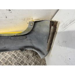 Paraurti posteriore Hyundai H1 giallo 1995 2.9 diesel usato 886104A000  B3236