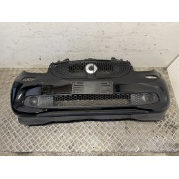 Paraurti anteriore Smart Forfour 453 nero A45388096019999 usato  B3284