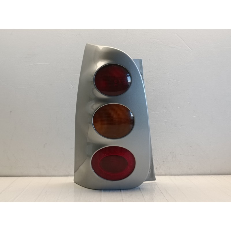 Stop faro fanale posteriore sinistro Smart fortwo 450 1998 2003 A9711 Stop faro fanale posteriore sinistro Smart fortwo 450 1998 2003 A9711