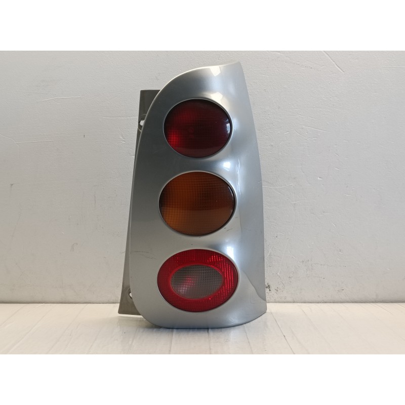 Stop faro fanale posteriore destro Smart Fortwo 450 1998 2003 A9712 Stop faro fanale posteriore destro Smart Fortwo 450 1998 2003 A9712