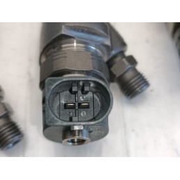 3 iniettori Bmw serie 1 F20 F21 1.5D 0445110598 3 Cilindri B37D15A  A9738
