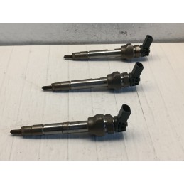 3 iniettori Bmw serie 1 F20 F21 1.5D 0445110598 3 Cilindri B37D15A  A9738