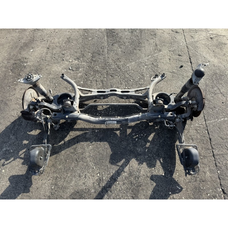 Ponte assale posteriore Golf 5 1.9 TDI BKC usato 1K0500047GA 1K0505315BM B3325 Ponte assale posteriore Golf 5 1.9 TDI BKC usato 1K0500047GA 1K0505315BM B3325