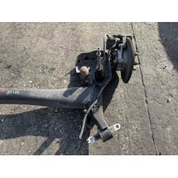 Ponte posteriore Peugeot 3008 2 serie 1.5 HDi 2018 completo dischi e mozzi  B3326