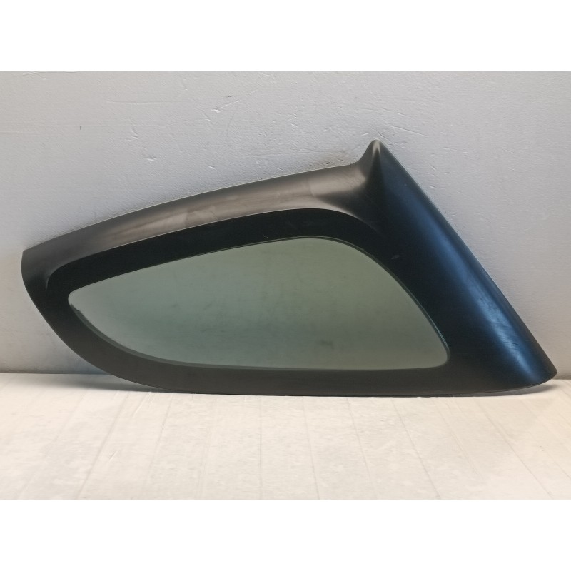 Vetro fisso posteriore destro Smart Fortwo 450 253104R 1998 2004 A9752 Vetro fisso posteriore destro Smart Fortwo 450 253104R 1998 2004 A9752