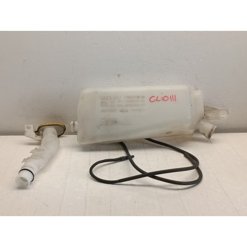 Serbatoio vaschetta tergicristalli Renault Clio 3 serie 7701058023 A9802 Serbatoio vaschetta tergicristalli Renault Clio 3 serie 7701058023 A9802