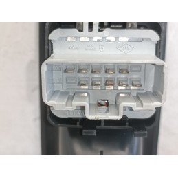 Pulsantiera alzavetro anteriore sinistra Renault Clio 3 III 8200356515  A9805