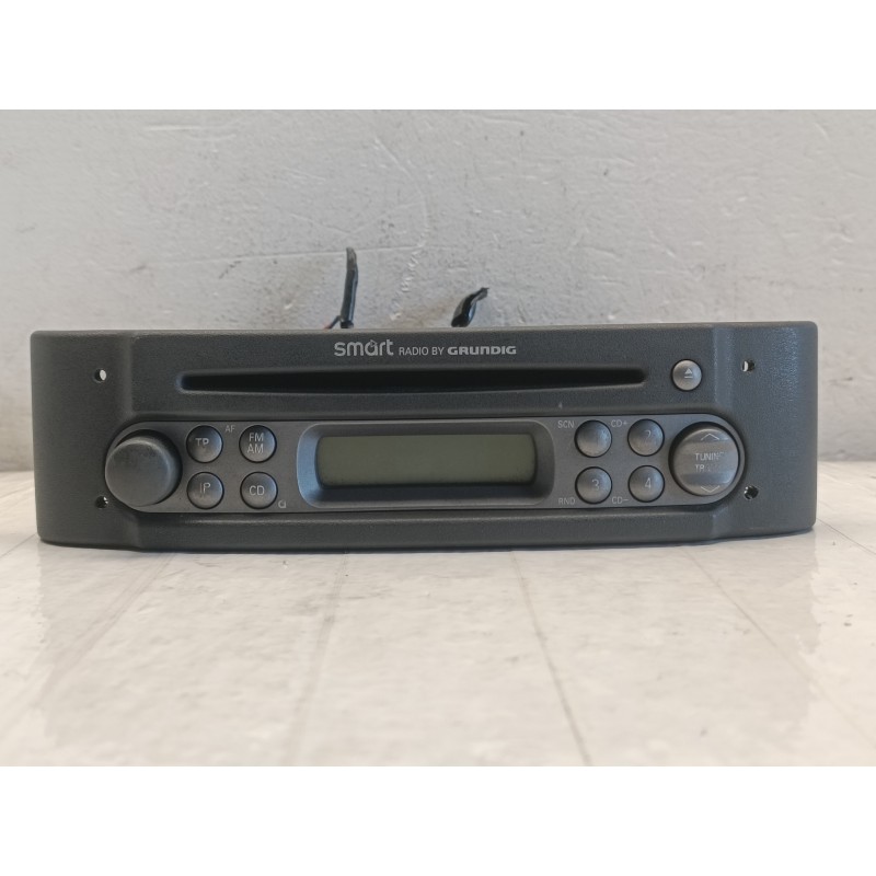 Autoradio stereo CD Smart fortwo 450 1998 2007 con codice A9809 Autoradio stereo CD Smart fortwo 450 1998 2007 con codice A9809