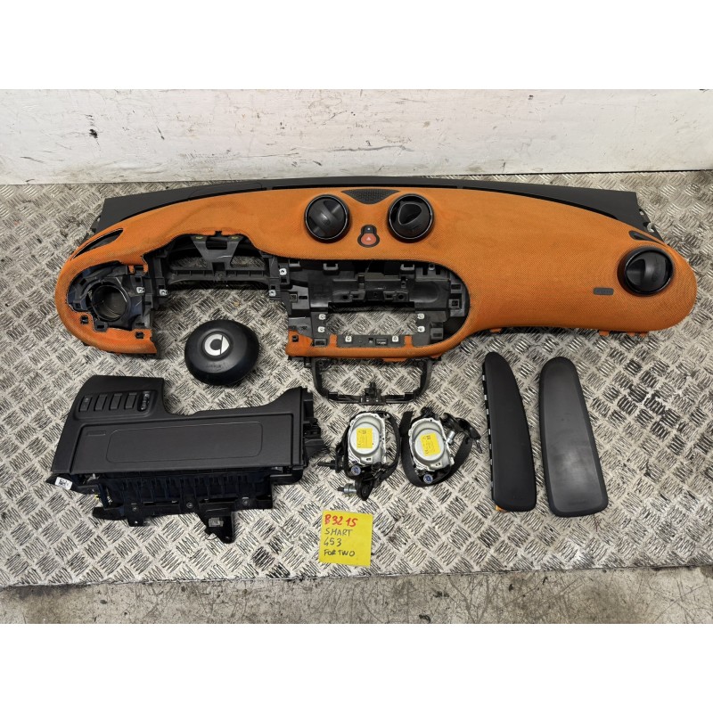 Kit airbag completo Smart Fortwo 453 cruscotto arancione cinture sedili B3215 Kit airbag completo Smart Fortwo 453 cruscotto arancione cinture sedili B3215