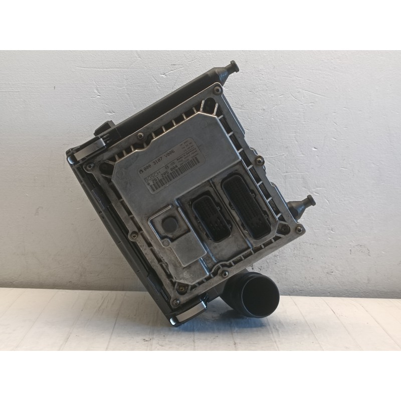Centralina motore Smart fortwo 450 600B 13 Bosch 0261205004 0003107v006 A9816 Centralina motore Smart fortwo 450 600B 13 Bosch 0261205004 0003107v006 A9816