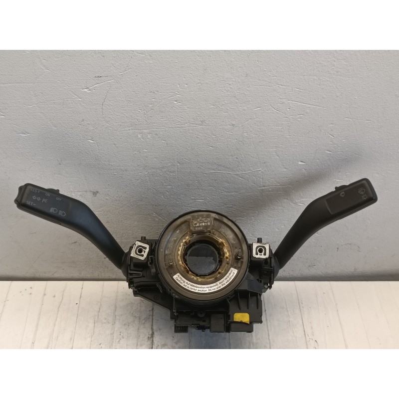 Devioluci sgancio Volkswagen Golf 5 leva fari tergi contatto spiralato A9857 Devioluci sgancio Volkswagen Golf 5 leva fari tergi contatto spiralato A9857