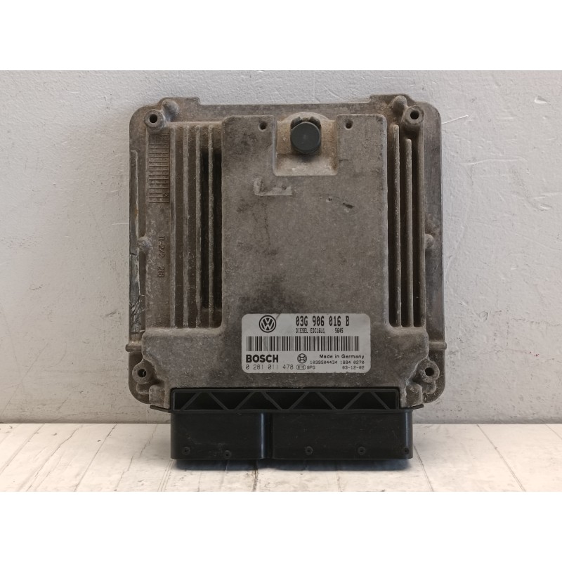 Centralina motore Volkswagen Golf 5 V 1.9D 03G906016B 0281011478 BKC A9858 Centralina motore Volkswagen Golf 5 V 1.9D 03G906016B 0281011478 BKC A9858