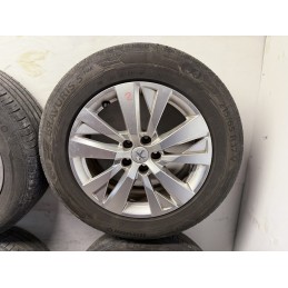 Set 4 cerchi in lega Peugeot 3008 5008 17 gomme DOT 2021usati  B3355