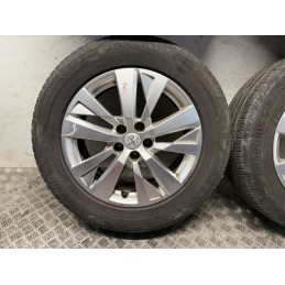 Set 4 cerchi in lega Peugeot 3008 5008 17 gomme DOT 2021usati  B3355