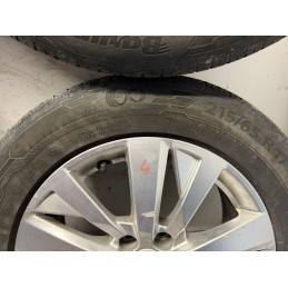 Set 4 cerchi in lega Peugeot 3008 5008 17 gomme DOT 2021usati  B3355