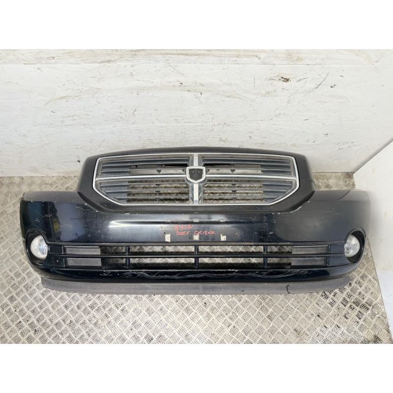 Paraurti anteriore Dodge Caliber 2006 nero originale con fendinebbia B3381 Paraurti anteriore Dodge Caliber 2006 nero originale con fendinebbia B3381