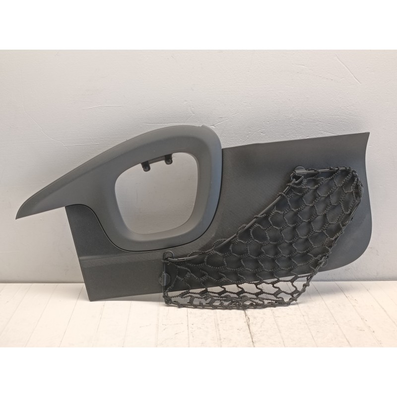 Rivestimento laterale rete tunnel centrale Smart fortwo 453 A4536802705 A9921 Rivestimento laterale rete tunnel centrale Smart fortwo 453 A4536802705 A9921