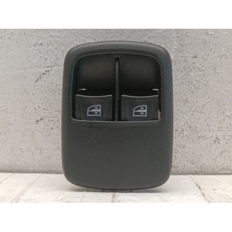 Pulsantiera alzavetro alzacristalli Smart fortwo 453 254117227R 2014 in poi  A9935