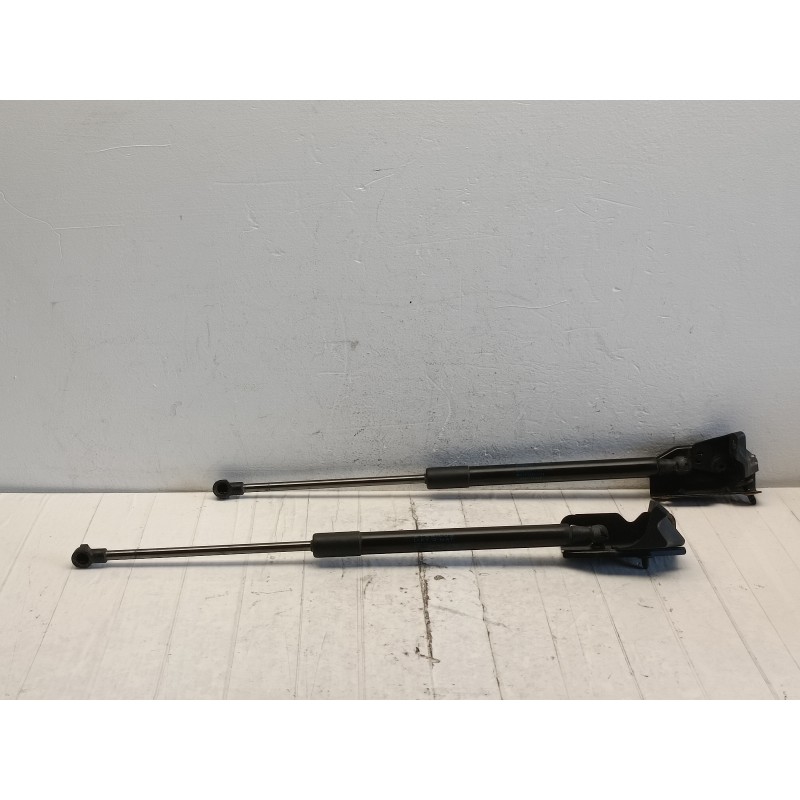 Coppia pistoncini cofano posteriore Smart fortwo 453 A4539800064  A9944