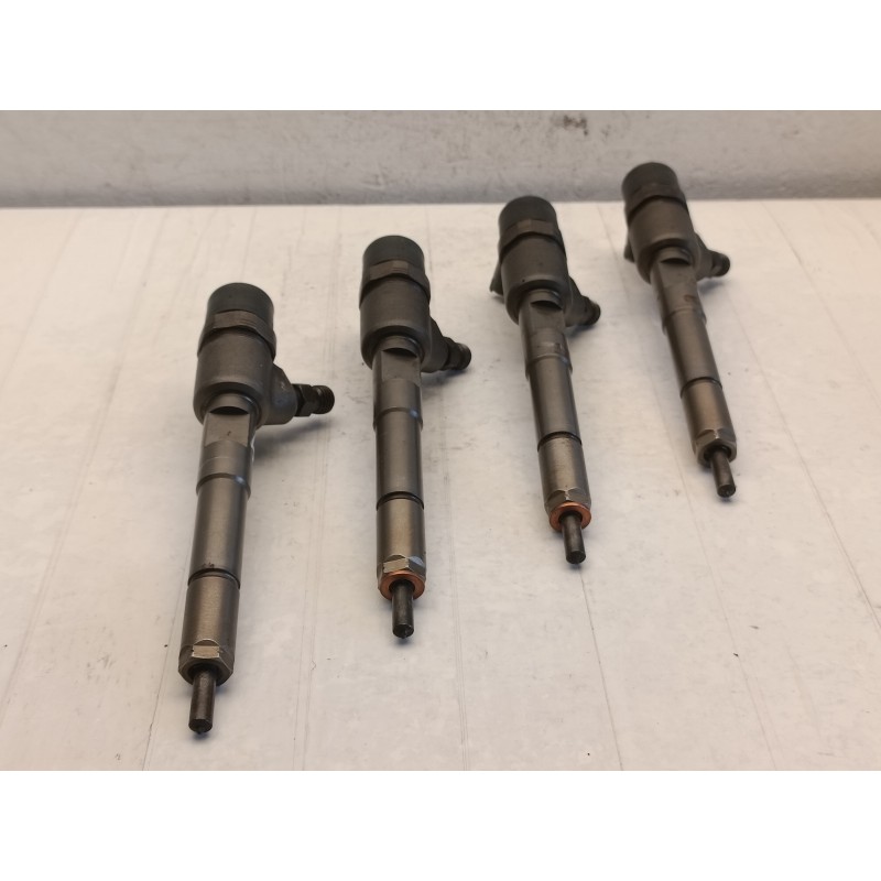 Kit 4 iniettori Bosch 0445110351 Diesel Fiat Alfa Romeo Citroen Ford A9813 Kit 4 iniettori Bosch 0445110351 Diesel Fiat Alfa Romeo Citroen Ford A9813