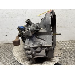 Cambio manuale Alfa Romeo 147 1.6 benzina 66.000km AR37203  B3398