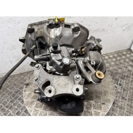 Cambio manuale Opel Corsa D 1.2 benzina 63kW A12XER  B3397