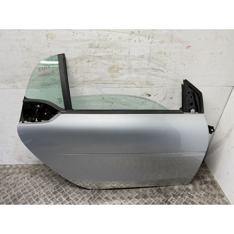 Porta anteriore destra Smart 453 EQ 2014 2025 grigio argento completa B3446 Porta anteriore destra Smart 453 EQ 2014 2025 grigio argento completa B3446