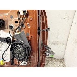 Porta anteriore sinistra Peugeot 3008 2016 2024 ARANCIONE ELGD  B3463