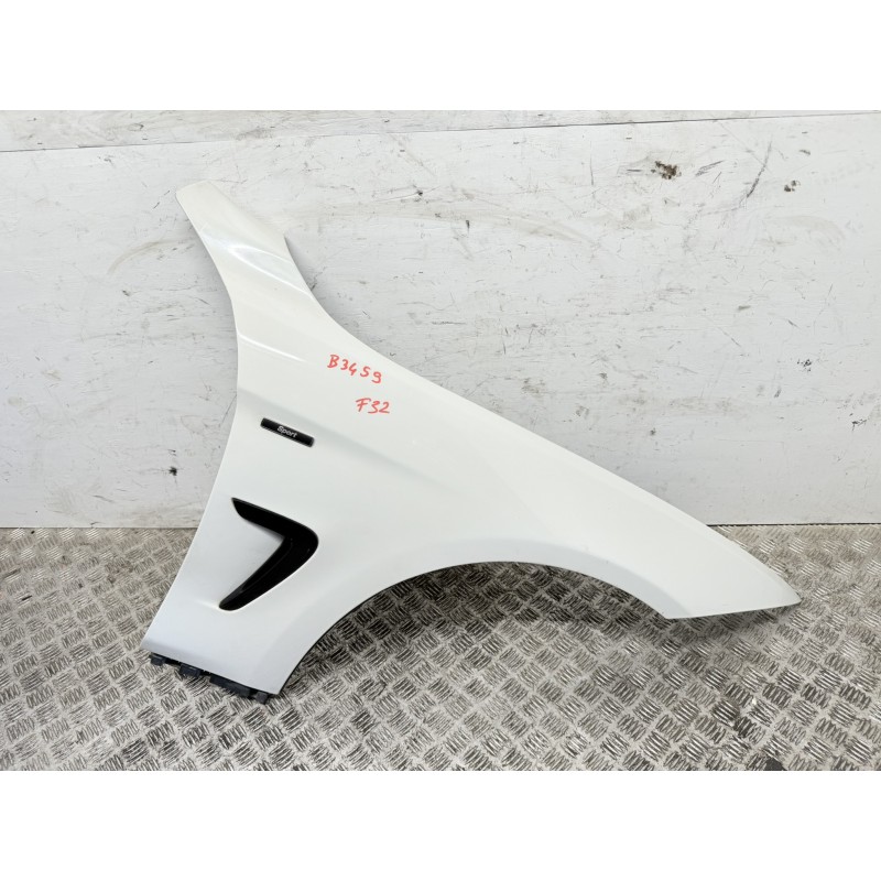Parafango anteriore destro BMW Serie 4 F32 2013 bianco sport usato B3459 Parafango anteriore destro BMW Serie 4 F32 2013 bianco sport usato B3459
