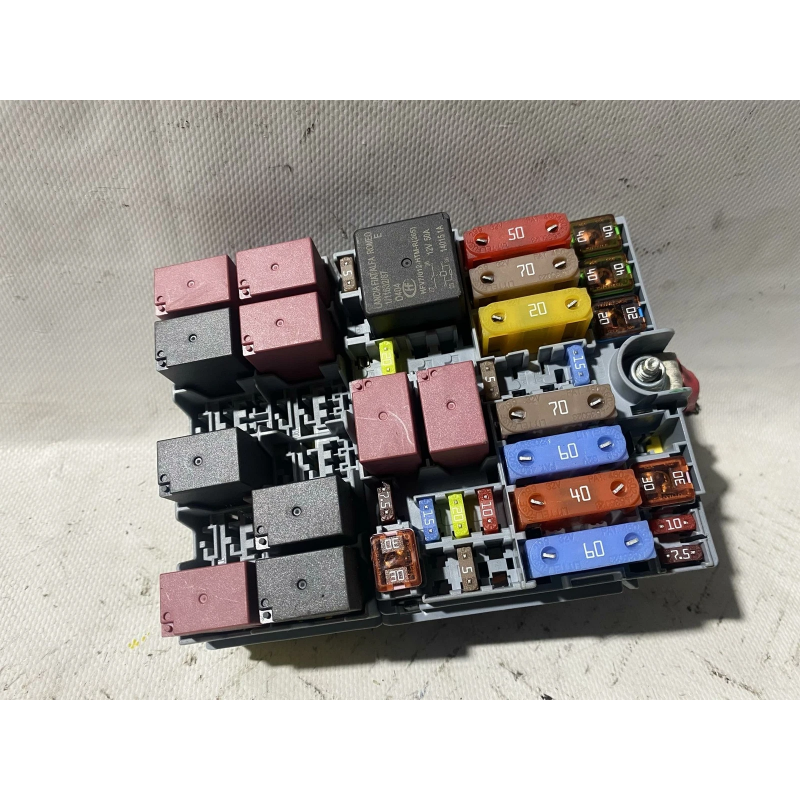 Centralina porta fusibili 51987784 Fiat 500x 1.6 Diesel 2014 2018 830474 Centralina porta fusibili 51987784 Fiat 500x 1.6 Diesel 2014 2018 830474