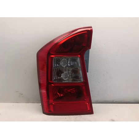 Fanale stop posteriore sinistro Kia Carens 2 serie 2006 2013 924011D010  A8319