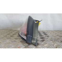 Fanale stop posteriore sinistro Opel Astra H berlina 2004 2011  A2076