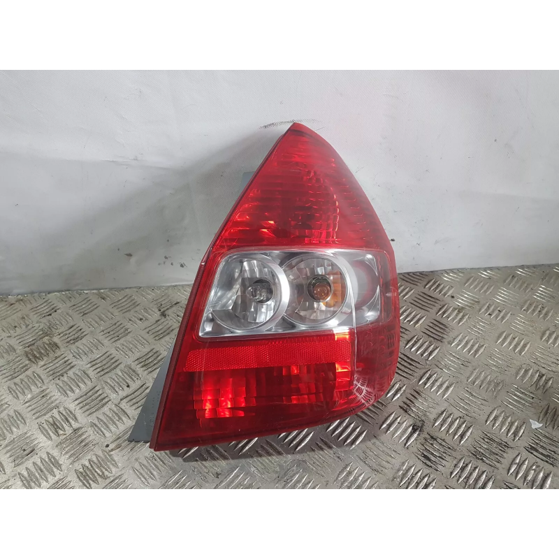 Fanale Posteriore Destro Honda Jazz 2002 2008 Originale 33501SAA003 A1571 Fanale Posteriore Destro Honda Jazz 2002 2008 Originale 33501SAA003 A1571